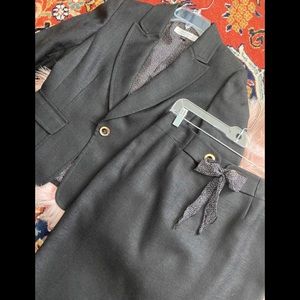 NWT ✨TAHARI Arthur S. Levine Suit Black